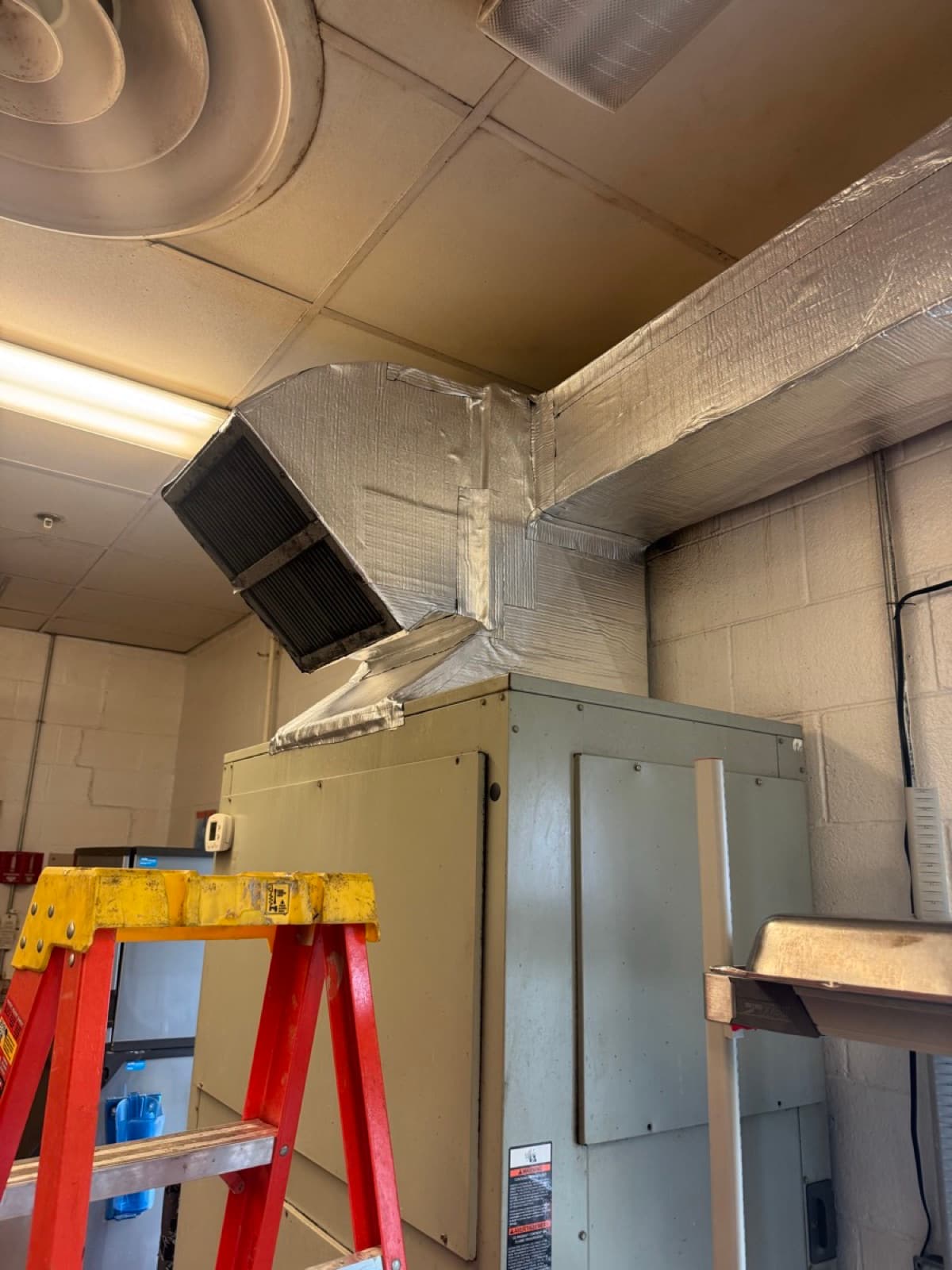 Commercial ductwork installation